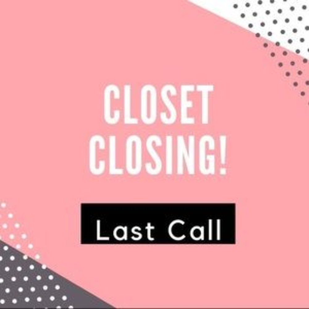 🚨Closet Closing This Week - Buy 3 Get 1 FREE🚨 - Picture 1 of 2